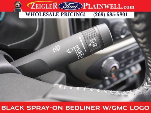 Used 2022 GMC Canyon Denali w/ Denali Black Edition Package image 20