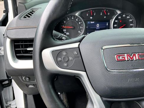 Used 2020 GMC Terrain SLE w/ Driver Convenience Package FWD image 18