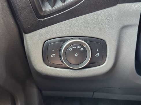 Used 2022 Ford Transit Connect XL image 24