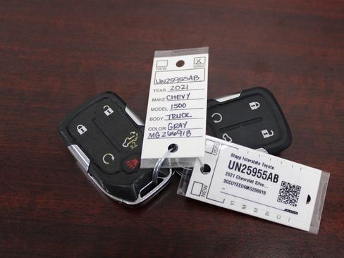 Used 2021 Chevrolet Silverado 1500 RST image 28