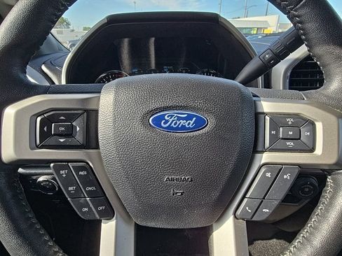 Used 2019 Ford F150 Lariat AWD/4WD image 19