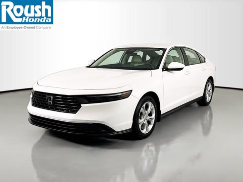 Certified 2024 Honda Accord LX image 1