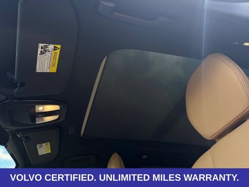 Certified 2024 Volvo XC60 T8 Ultimate w/ Protection Package Premier AWD/4WD image 31