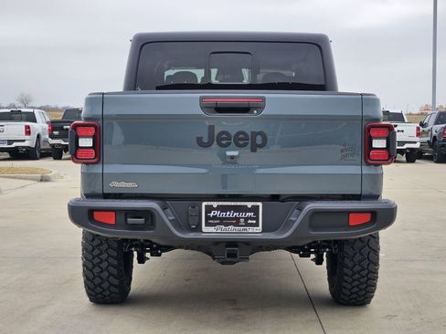 New 2026 Jeep Gladiator Willys image 8