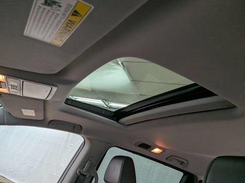 Used 2024 Honda Odyssey EX-L image 15