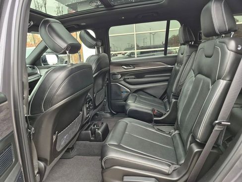 Used 2024 Jeep Grand Cherokee L Overland w/ Trailer Tow Package image 13