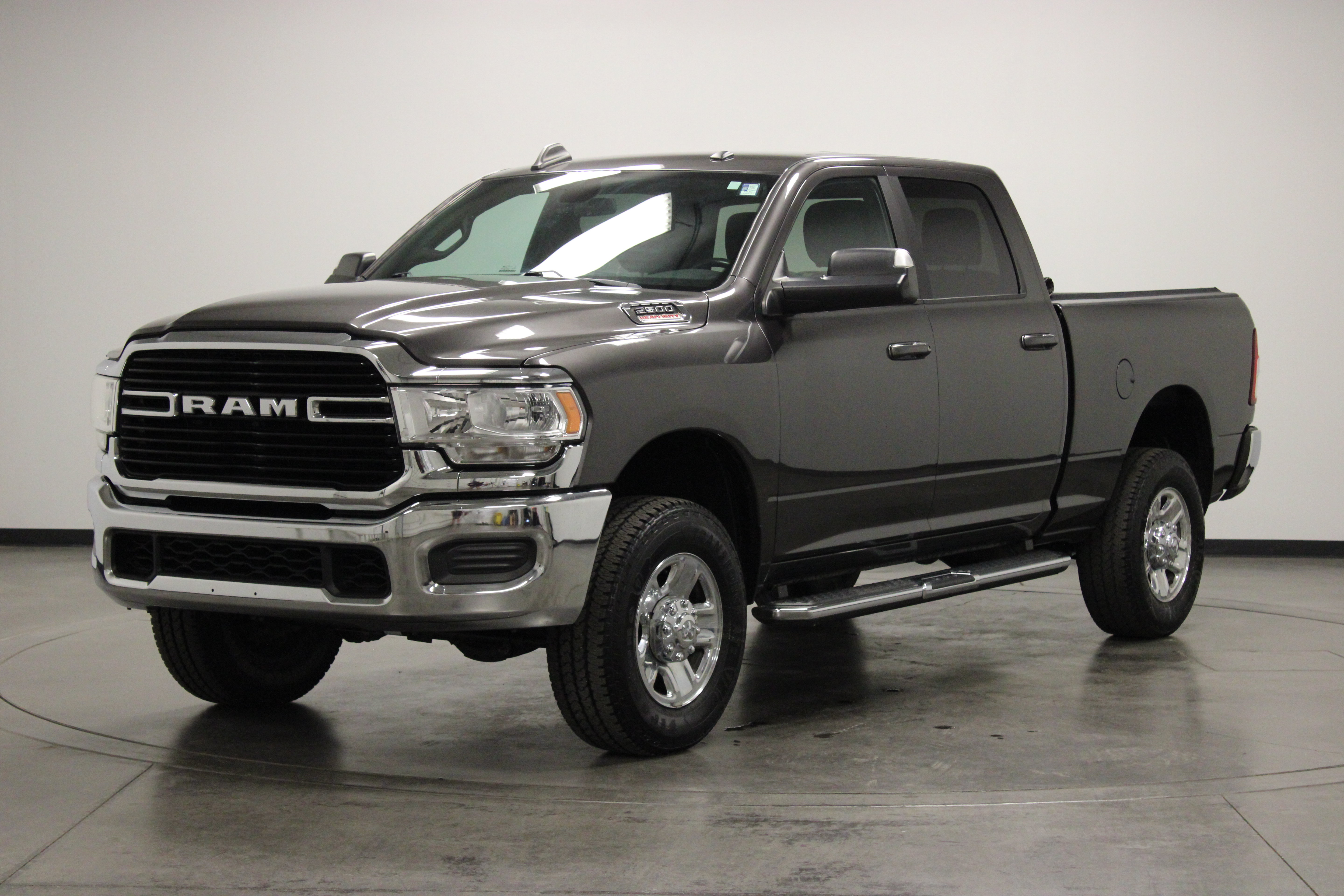 Used 2021 RAM 2500 Big Horn AWD/4WD image 4