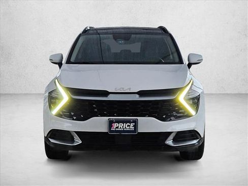 Used 2023 Kia Sportage SX image 2