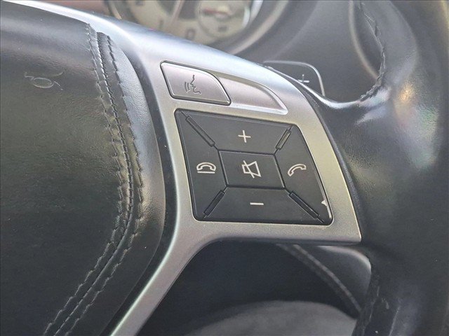 Used 2014 Mercedes-Benz SL 550 image 14