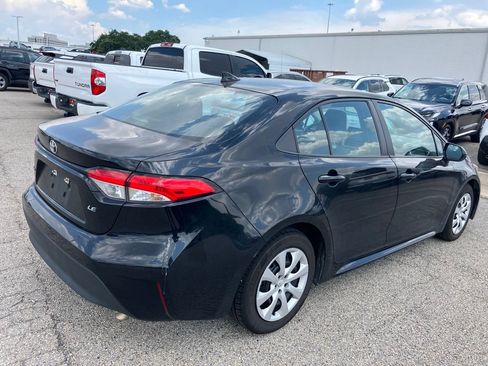 Used 2024 Toyota Corolla LE FWD image 4