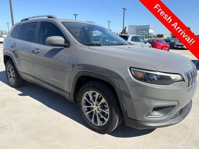 Used 2019 Jeep Cherokee Latitude Plus