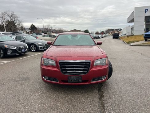 Used 2014 Chrysler 300 S w/ Luxury Group image 15