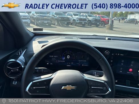 Certified 2026 Chevrolet Equinox LT FWD image 6