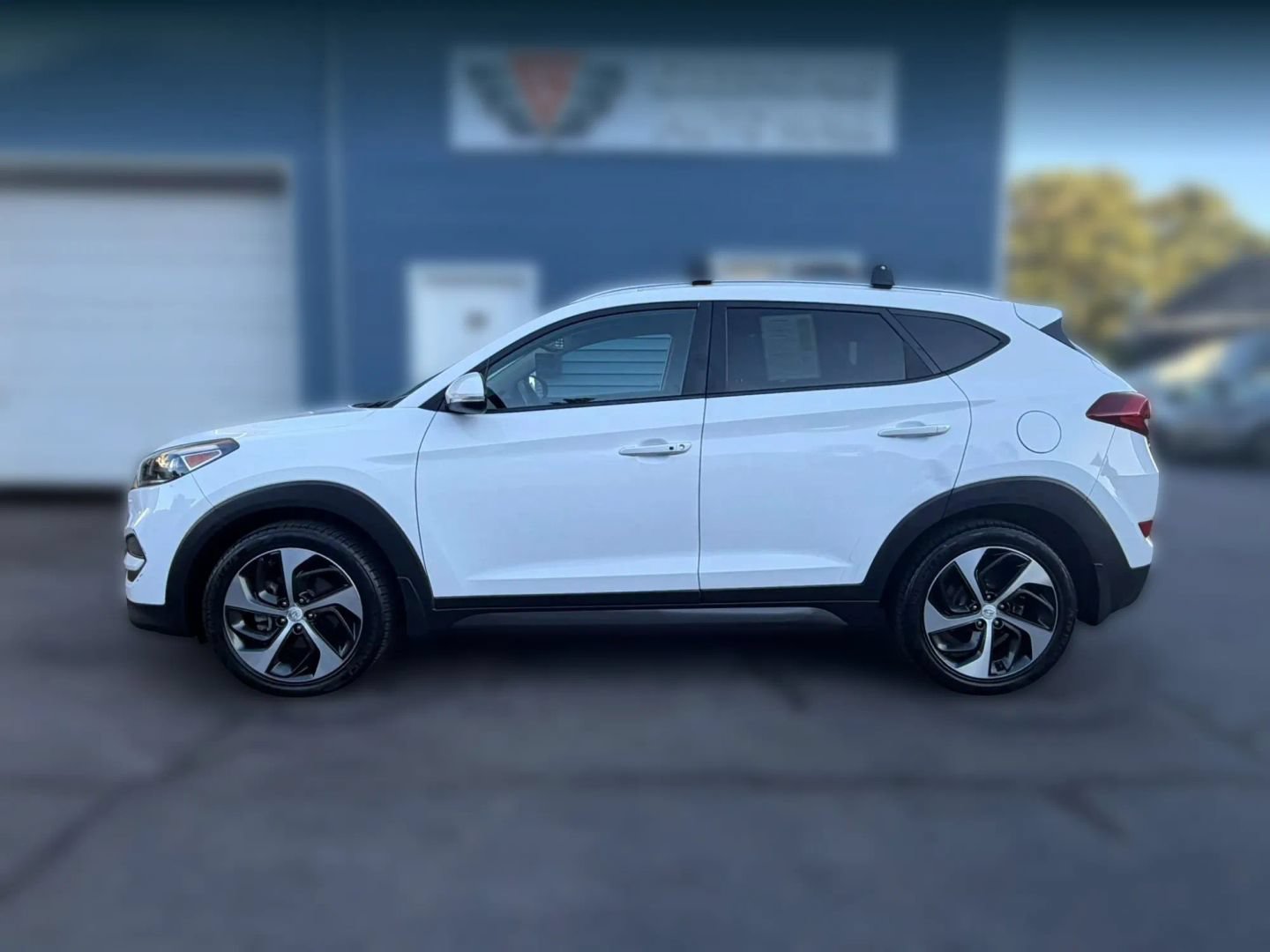 Used 2016 Hyundai Tucson Sport AWD/4WD image 4