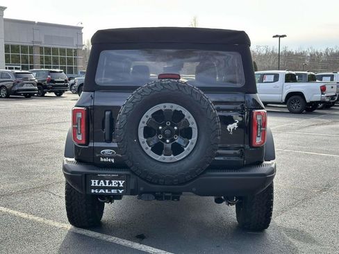 Used 2021 Ford Bronco Badlands image 21