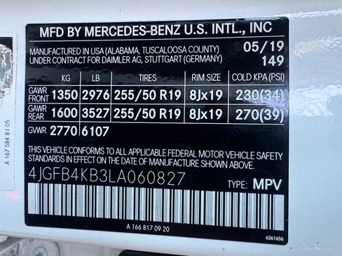 Used 2020 Mercedes-Benz GLE 350 4MATIC w/ Premium Package image 16