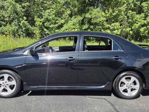 Used 2013 Toyota Corolla S FWD image 7