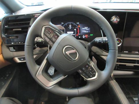 New 2026 Lexus RX 350 AWD image 31