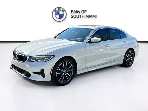 Used 2020 BMW 330i Sedan w/ Convenience Package image 3