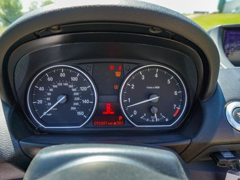 Used 2012 BMW 128i Convertible RWD image 23