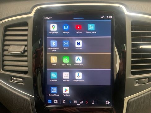 Certified 2023 Volvo XC90 B5 Core w/ Protection Package Premier image 22