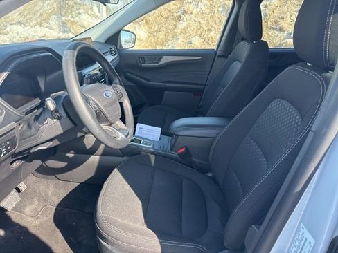Used 2025 Ford Escape Active image 20
