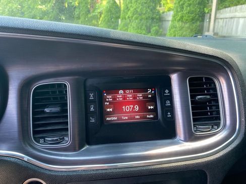Used 2015 Dodge Charger SE w/ Popular Equipment Group AWD/4WD image 13