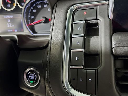 Used 2021 Chevrolet Tahoe Z71 image 14