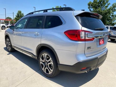 New 2026 Subaru Ascent Limited AWD/4WD image 3