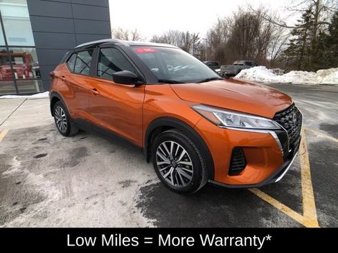Certified 2024 Nissan Kicks SV image 10