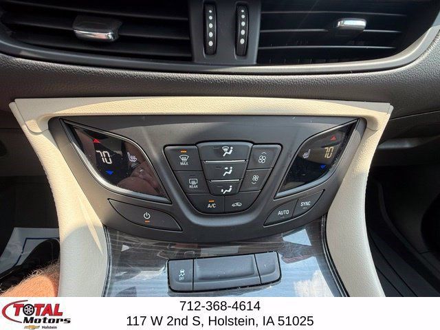 Used 2020 Buick Envision Essence w/ Experience Buick Package AWD/4WD image 29