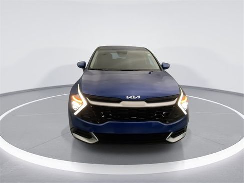 Used 2024 Kia Sportage EX image 7