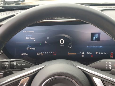 Used 2025 Buick Enclave Preferred image 23