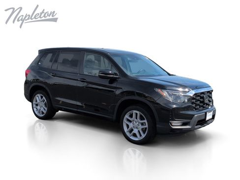 Used 2025 Honda Passport EX-L image 8