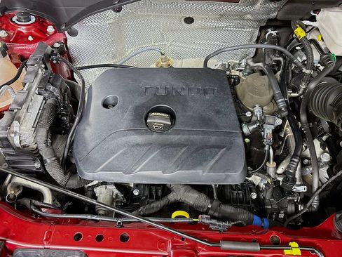 Certified 2025 Chevrolet TrailBlazer LT AWD/4WD image 29