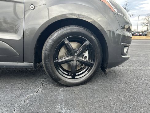 Used 2019 Ford Transit Connect XLT image 33