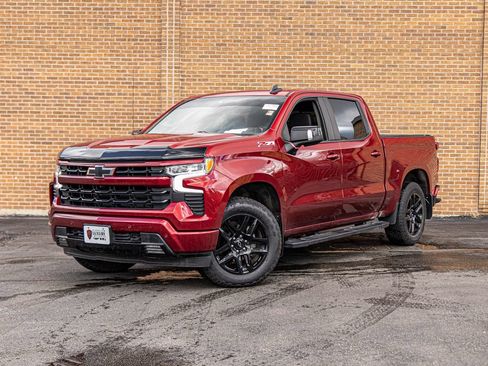 Used 2024 Chevrolet Silverado 1500 RST w/ True North Edition Plus AWD/4WD image 2