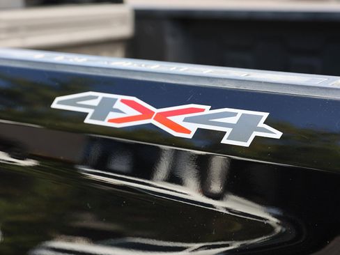 Used 2022 Chevrolet Silverado 1500 RST w/ Convenience Package II image 15