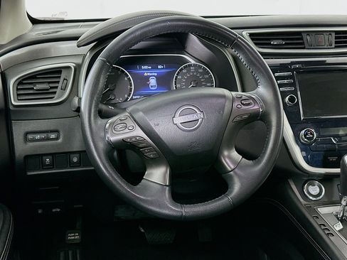 Used 2023 Nissan Murano SV image 18