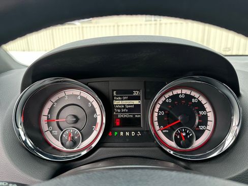 Used 2018 Dodge Grand Caravan GT image 34