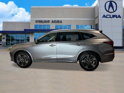 New 2026 Acura MDX SH-AWD w/Advance image 2