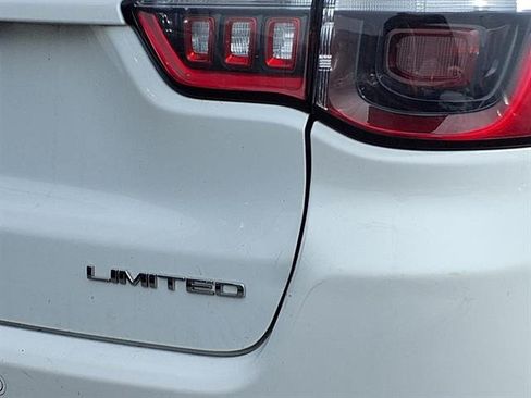 Certified 2024 Jeep Compass Limited AWD/4WD image 8