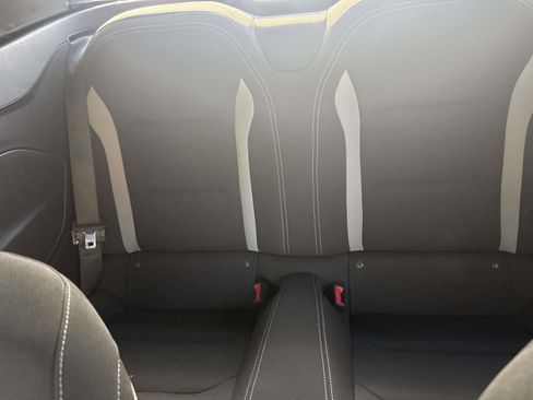 Used 2019 Chevrolet Camaro LT image 16