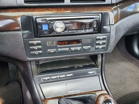 Used 2002 BMW 330Ci Convertible image 20