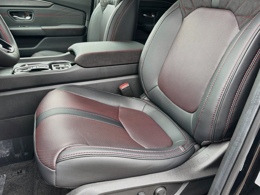 New 2026 Honda Pilot Black Edition image 27