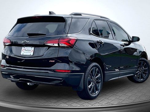 Used 2024 Chevrolet Equinox RS AWD/4WD image 2