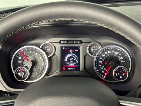 Certified 2026 RAM 2500 Big Horn AWD/4WD image 15