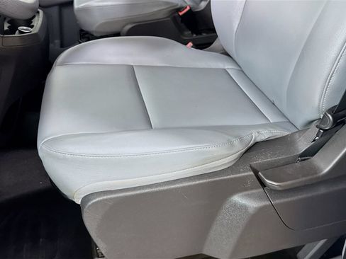Used 2018 Ford Transit 150 XL RWD image 22