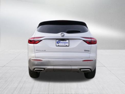 Certified 2021 Buick Enclave Essence image 4