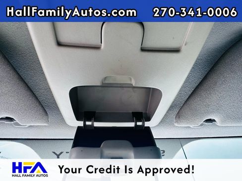 Used 2006 Ford F350 Lariat image 33